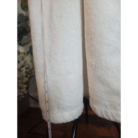 White Women's Robe - Picture 8 of 10